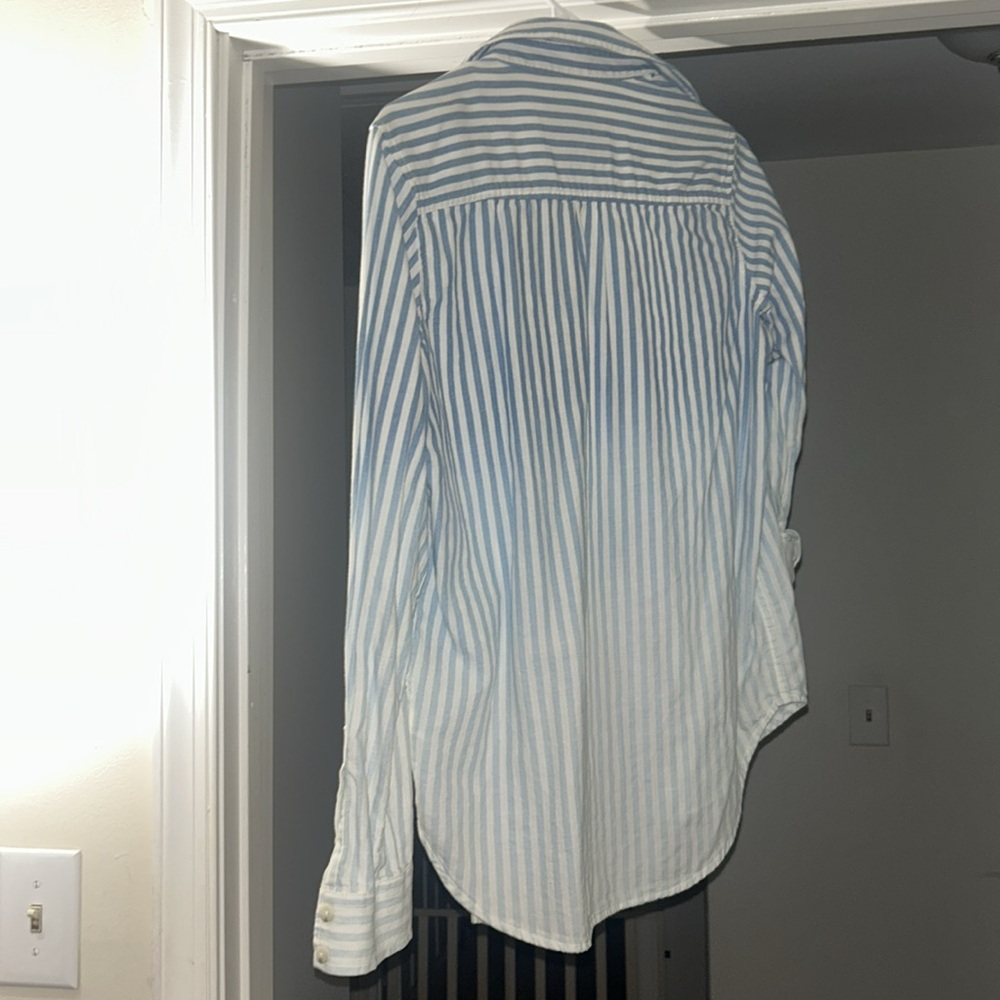 Mossimo Supply Co. Boyfriend Fit Blue Button Up - XS - Picture 2 of 3